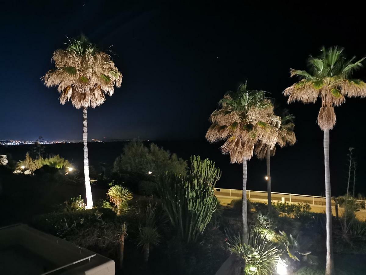 Sinfonia Del Mar Apartment 에스테포나 외부 사진